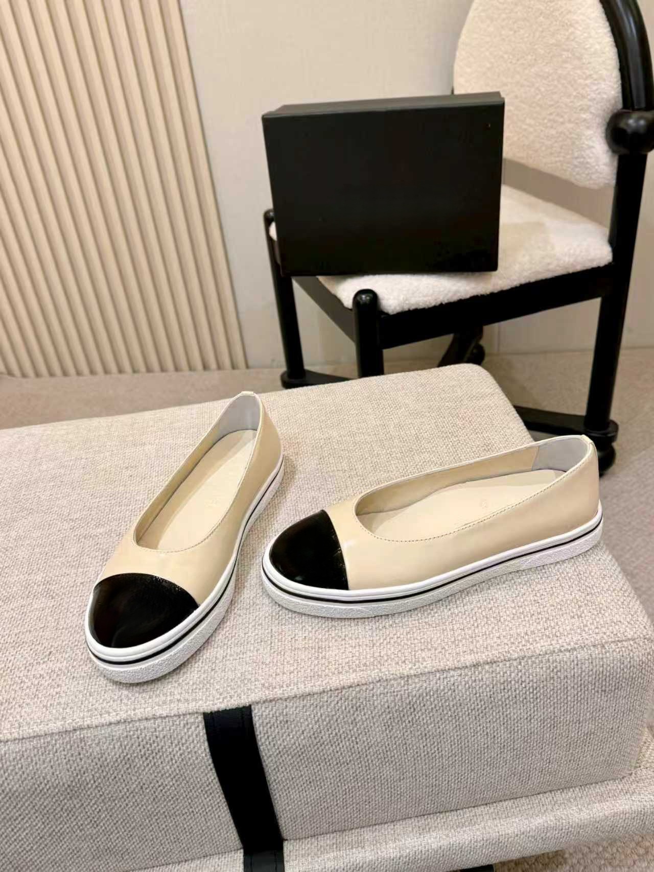 Luxury Brand Women's Slip-on C - Espadrille Slip On avaliação e preço