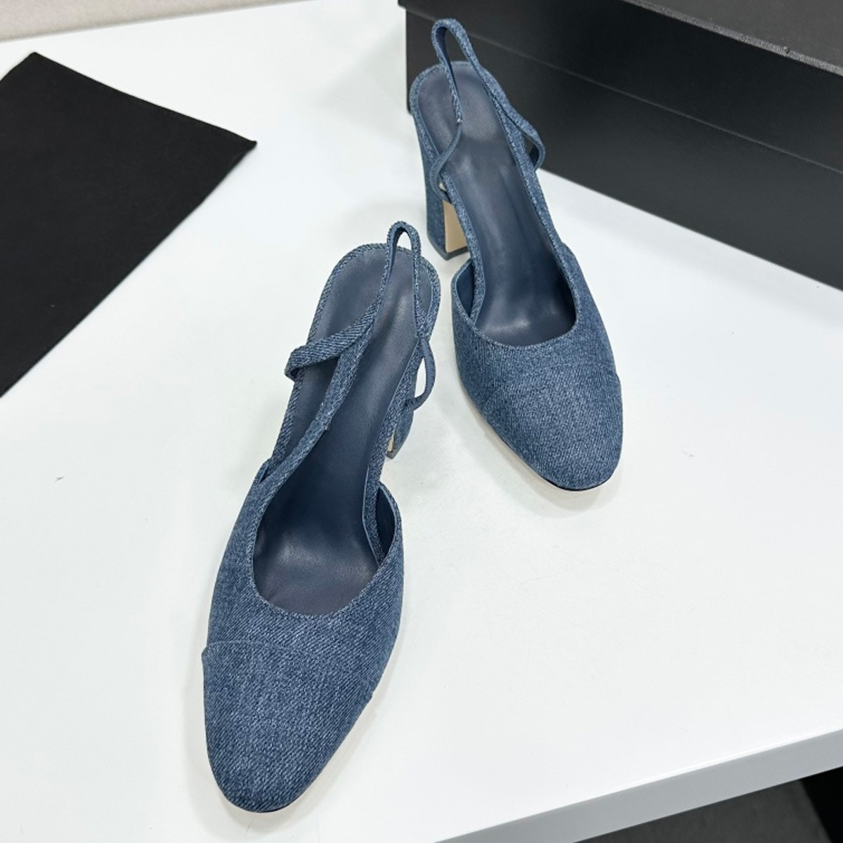 2026 Women's Two-Tone Slingbac - Casual Sandal Leather avaliação e preço
