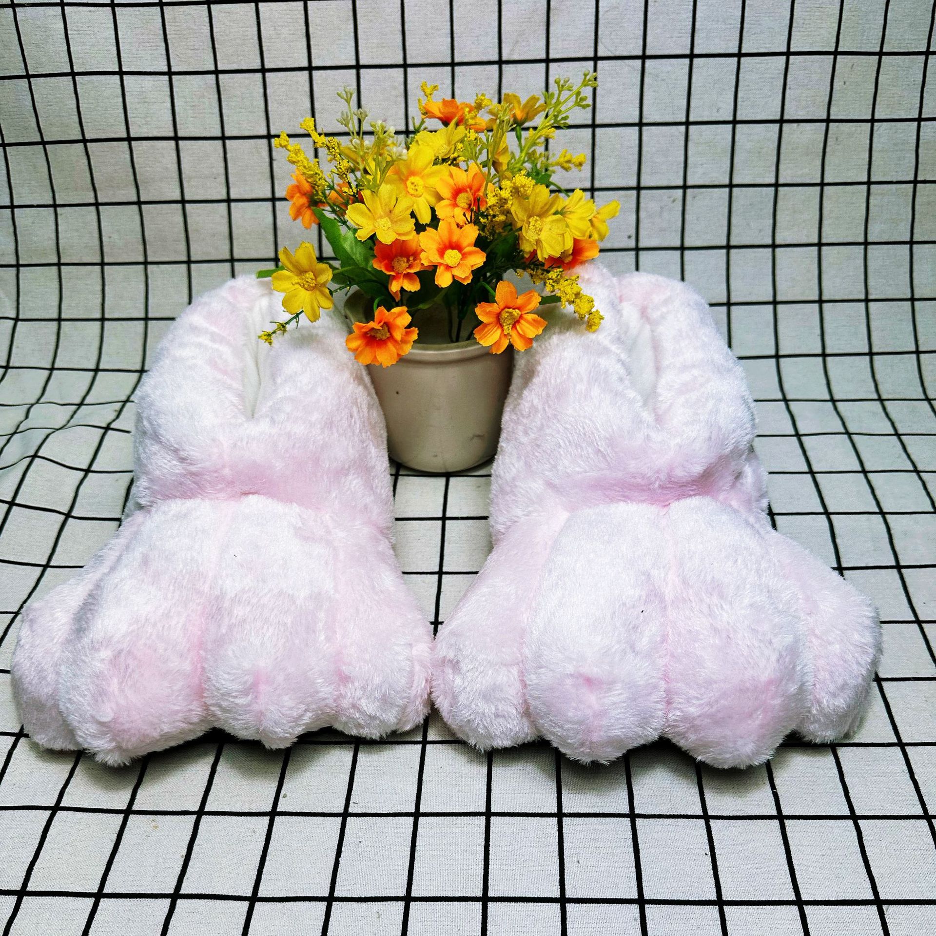 In Stock Rabbit Paw Slippers H - Espadrille Slip On avaliação e preço